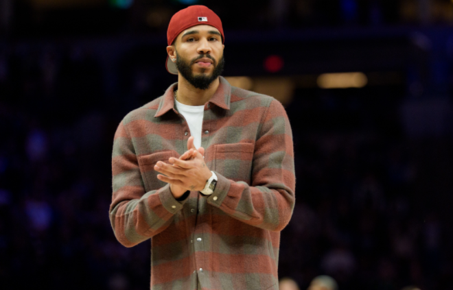 开云体育-找虐啊！字母哥复出19+11被吊打！绿军狂胜雄鹿，一战认清3个现实